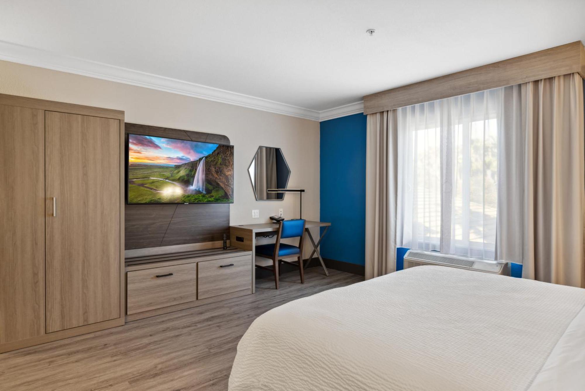 Holiday Inn Express Hotel & Suites Vacaville By Ihg Exterior foto