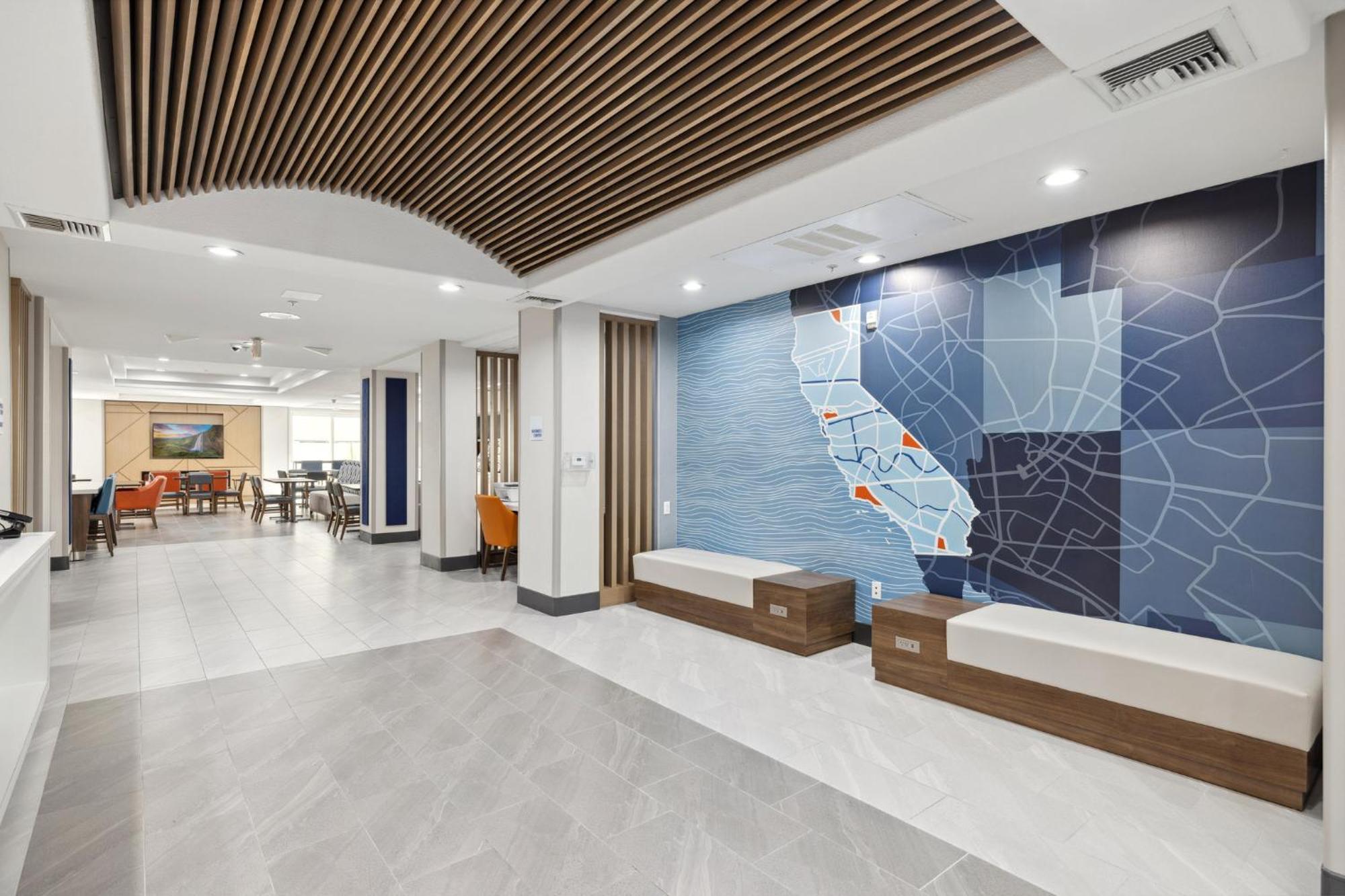 Holiday Inn Express Hotel & Suites Vacaville By Ihg Exterior foto